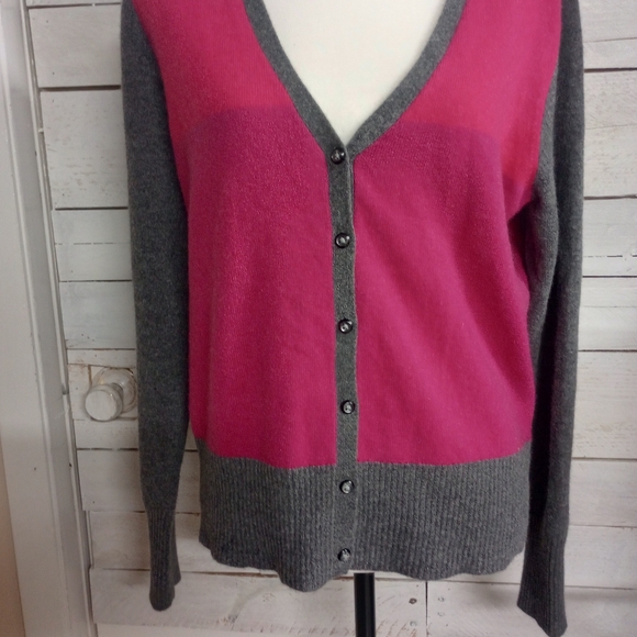 Apt 9 100% Pure Cashmere Womens Large Pink Gray Colorblock VNeck Button Front 44 - Picture 3 of 11